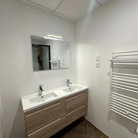 A Baldaquin Du Cloitre Apartamento